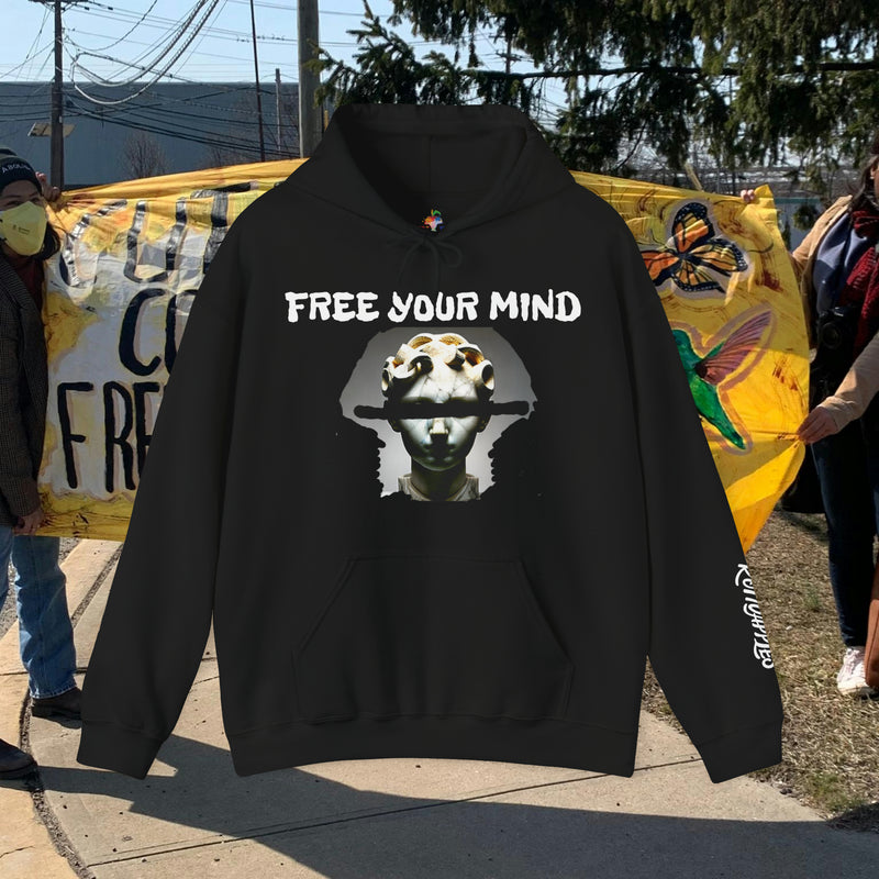 Unisex FYM Heavy Blend™ Hooded Sweatshirt